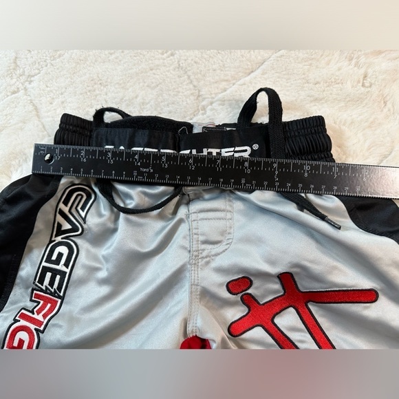 Cage Fighter youth medium M Jordan Trained MMA authentic shorts - Picture 6 of 7